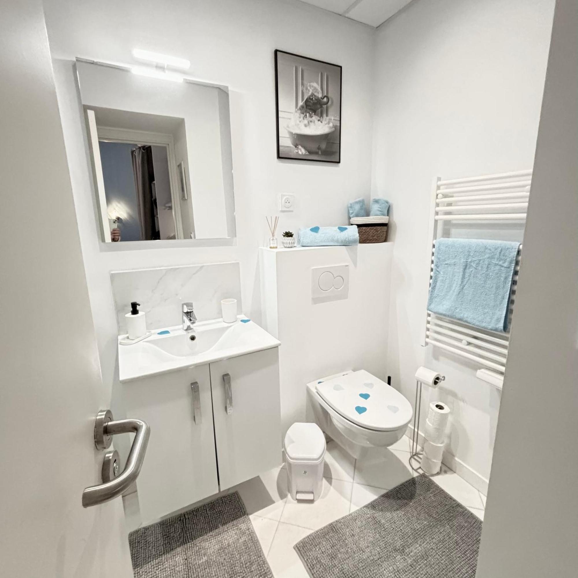 Studio En Plein Coeur De Cannes Apartment Exterior photo